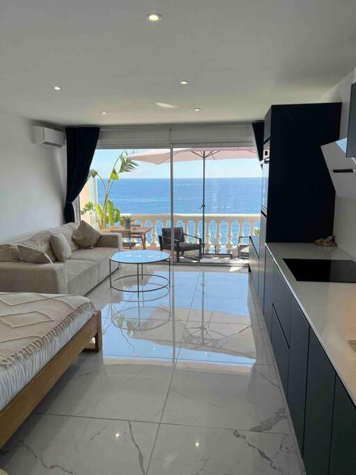 Tresor D Antheor- Bord De Apartment